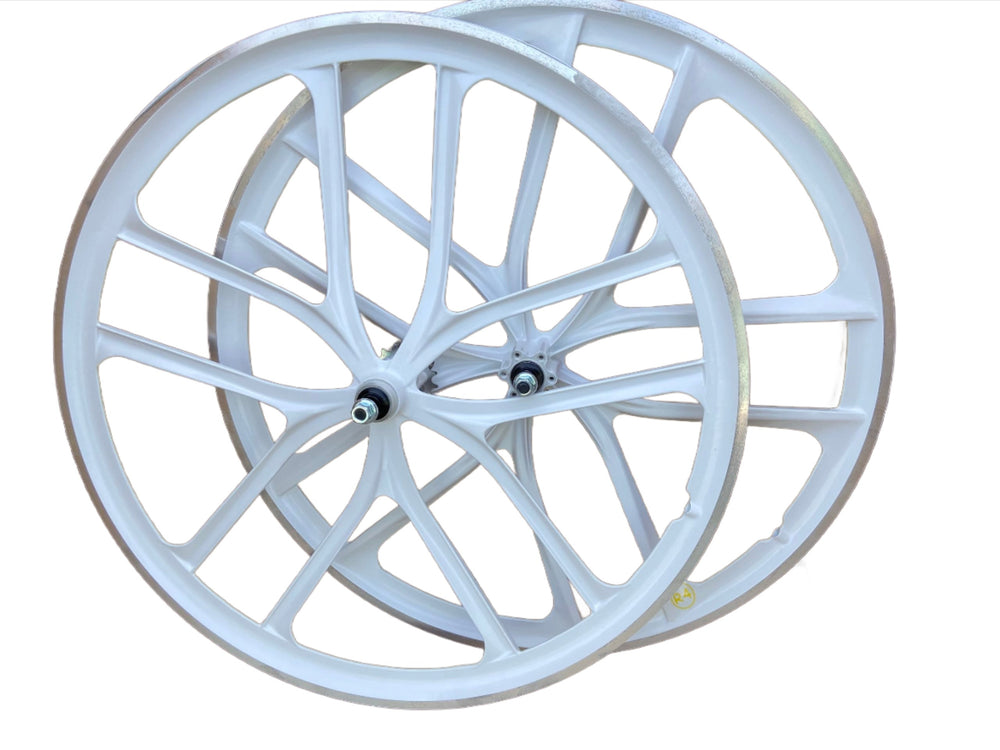 Premium 29″ CNC BMX Cruiser 10 Spoke Alloy Rims Bicycle Sealed Wheel Set, Gloss White